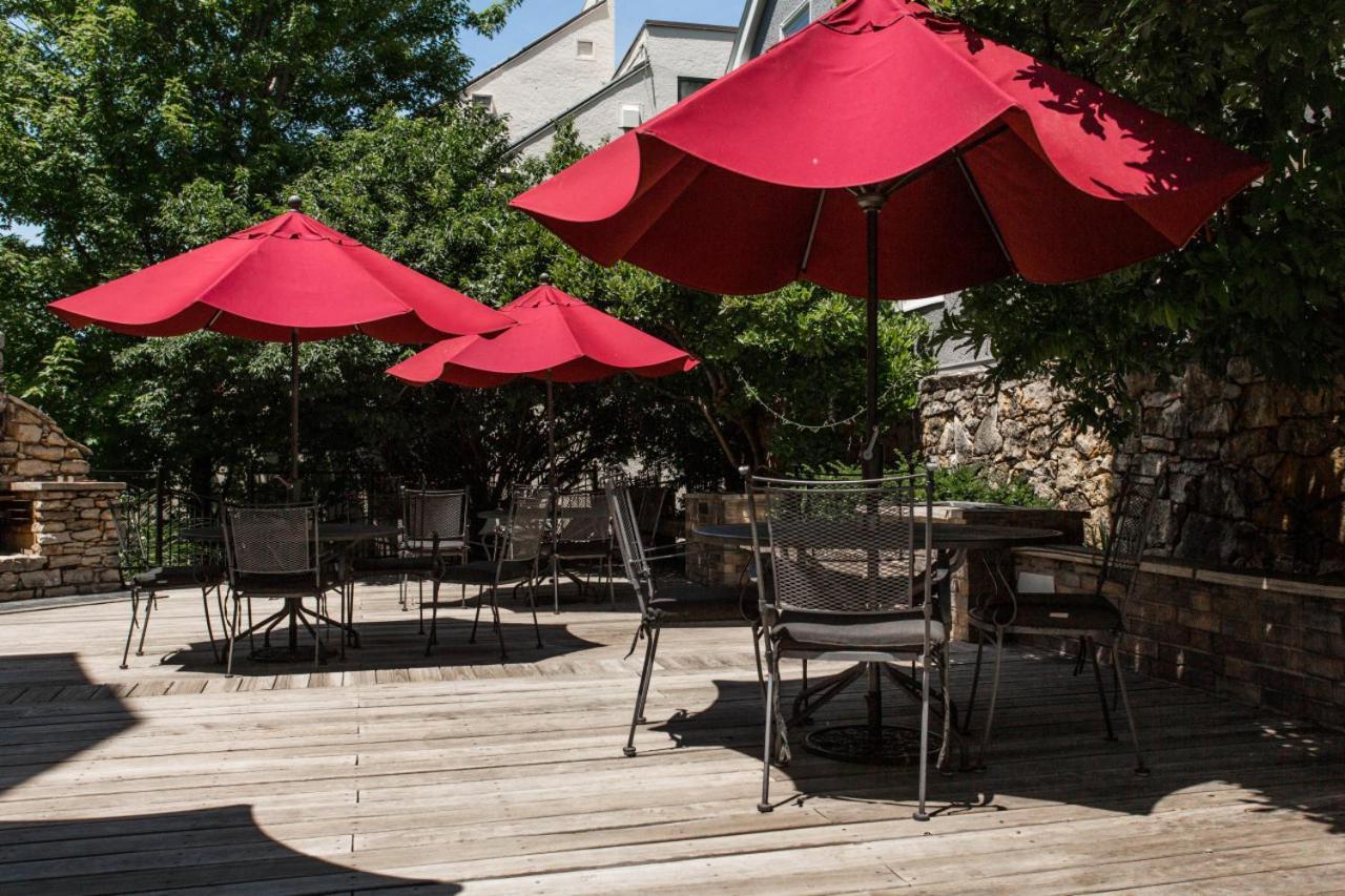 Hotel William Rockhill Nelson At Southmoreland On The Plaza Kansas City